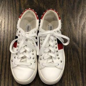 Steve Madden Belle Sneakers White 5.5 Studs